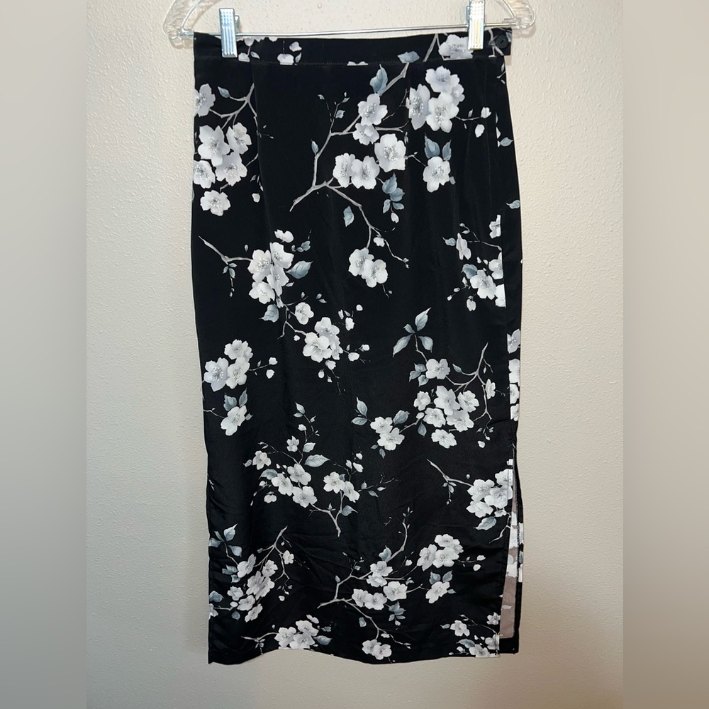 Floral Black and White Women's Skirt